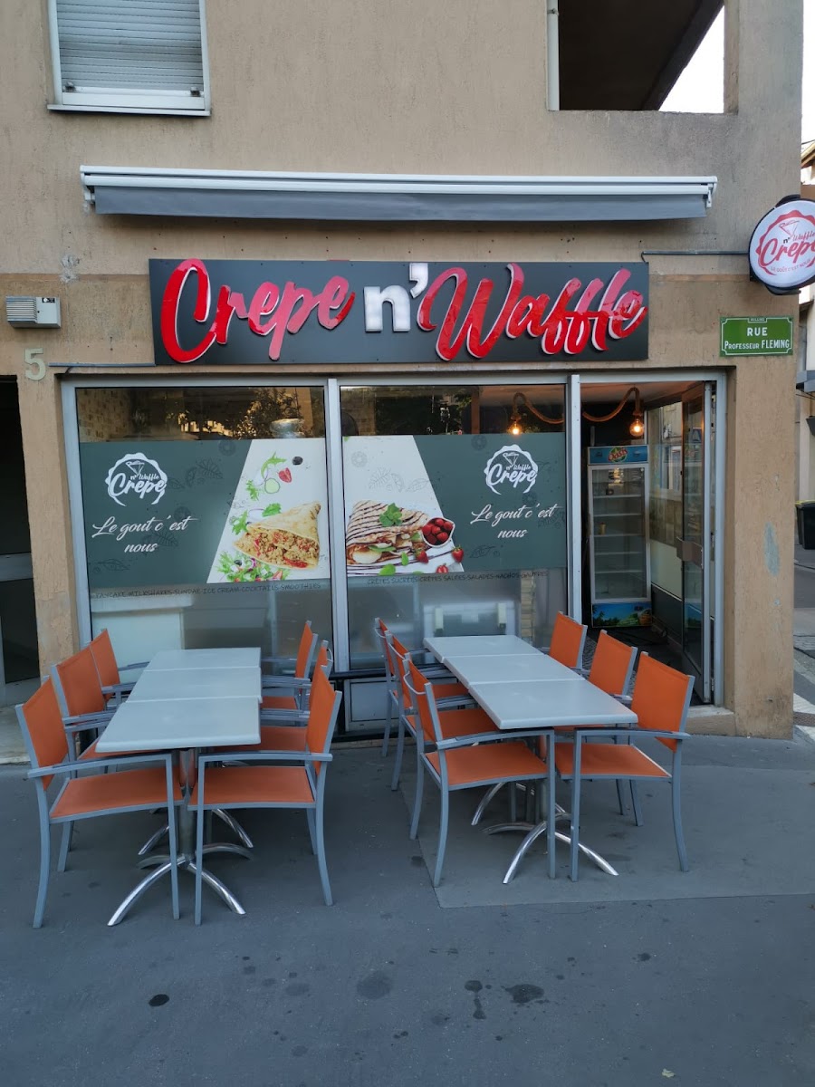 Crepe N' Waffle