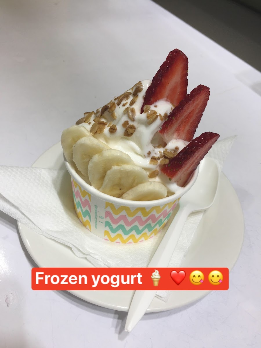 Crepes And Juice Bar Photos 9