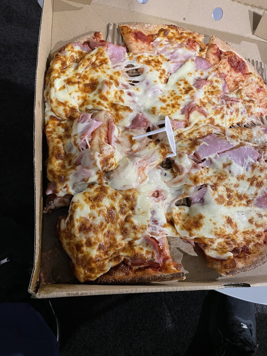 Crust Pizza Belconnen Photos 9