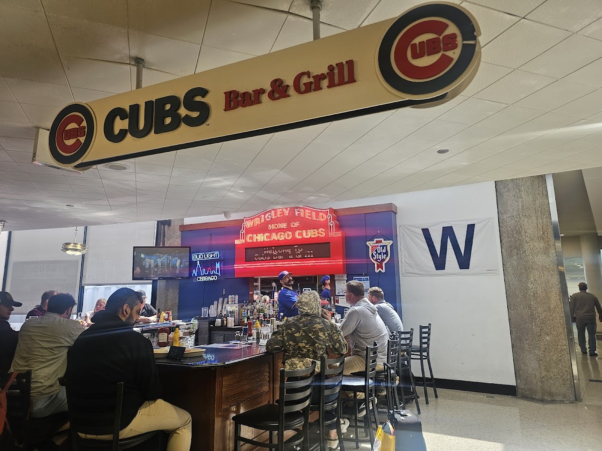 Cubs Bar & Grill Photos 2