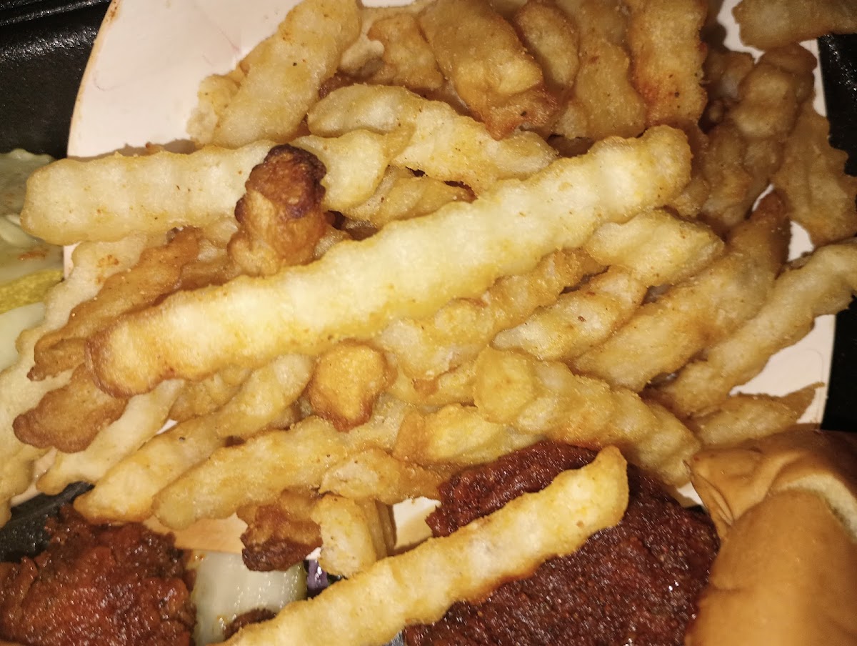 Dave’S Hot Chicken Photos 9