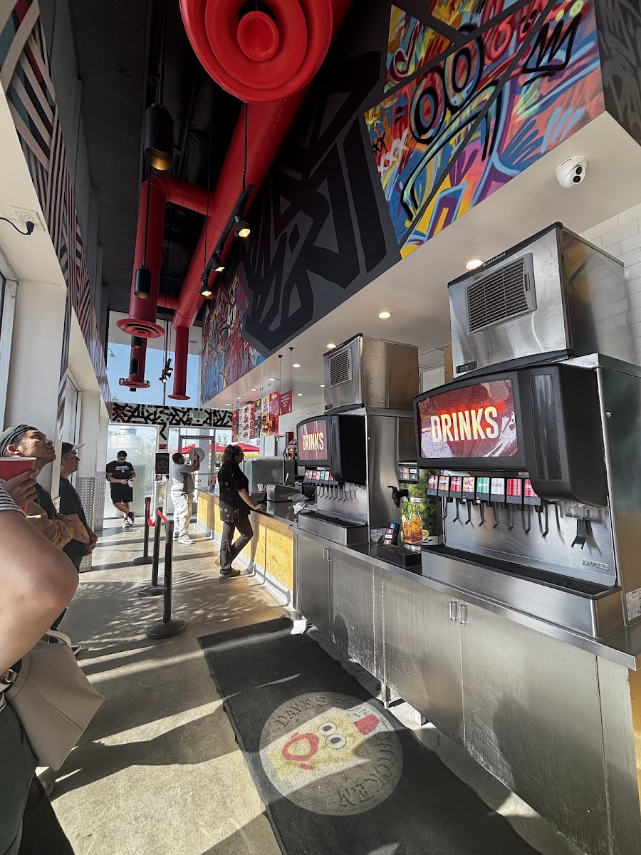 Dave’S Hot Chicken Photos 2