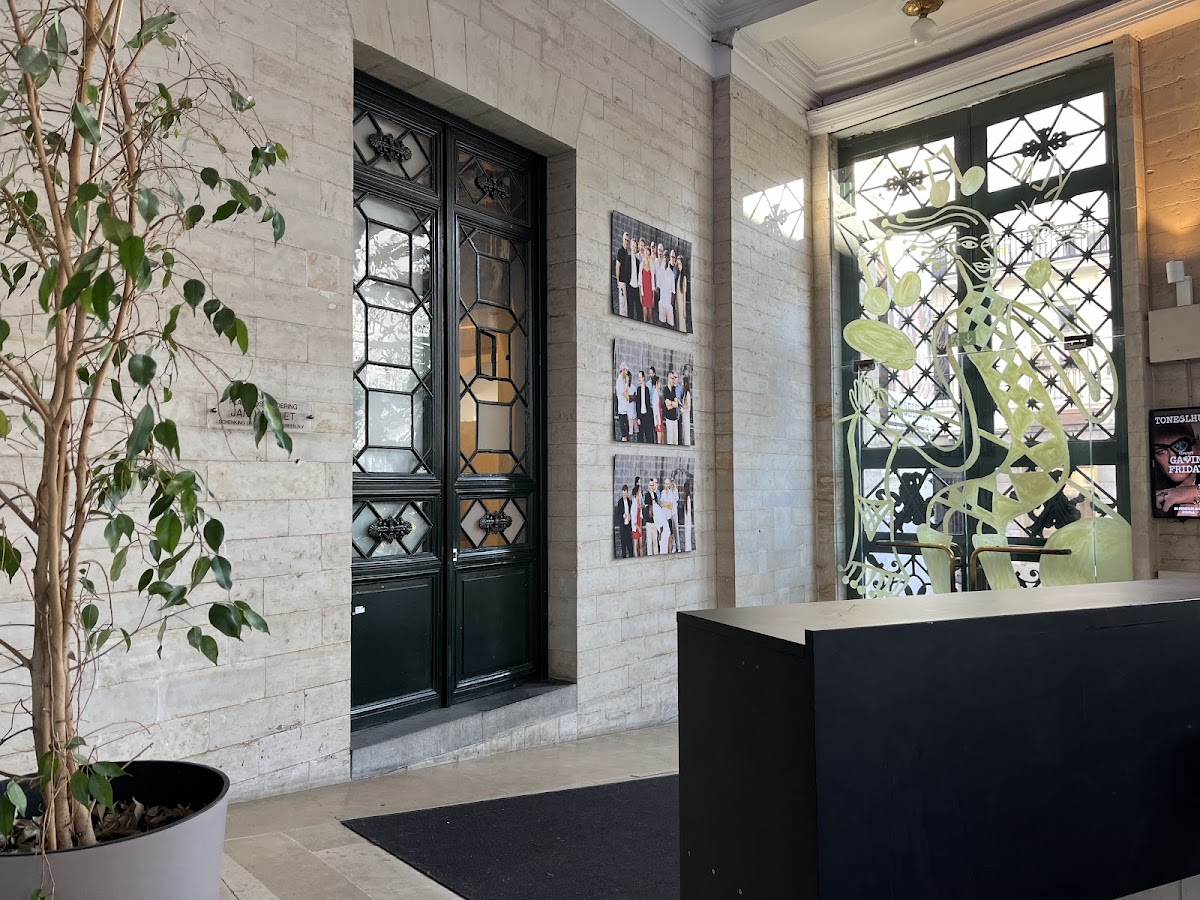 De Foyer Photos 2
