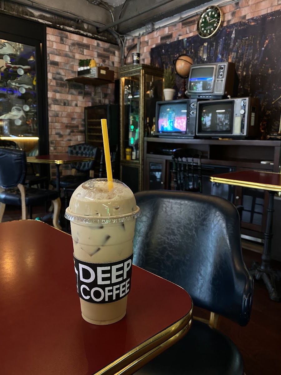 Deep Coffee Photos 9