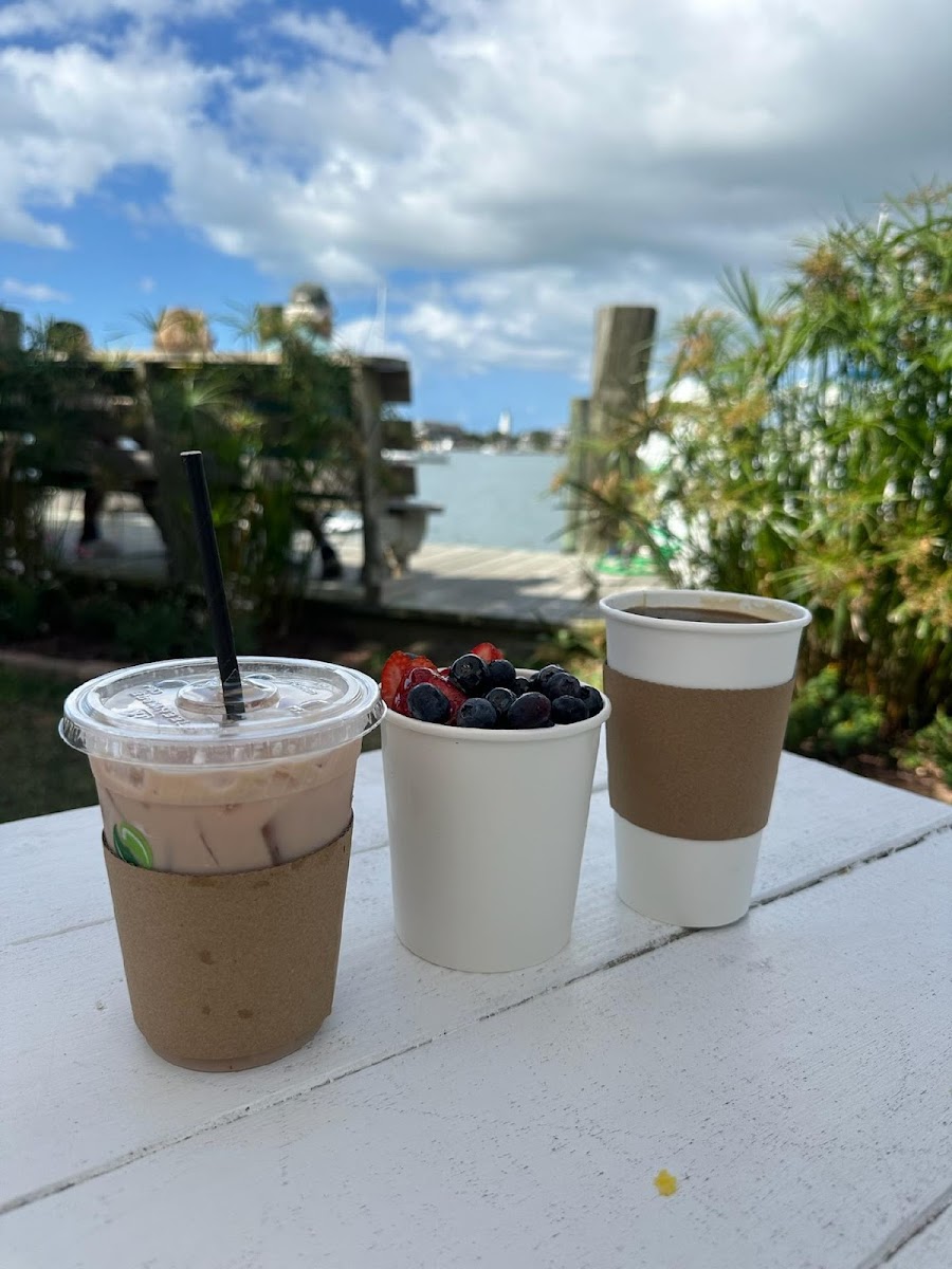 Deja Brew Coffee Shack Photos 9