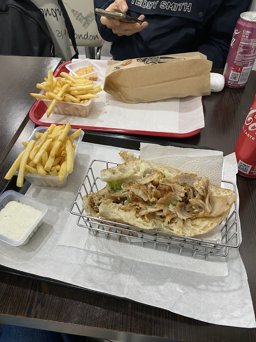 Delice Kebab Cafe-Resto Photos 9
