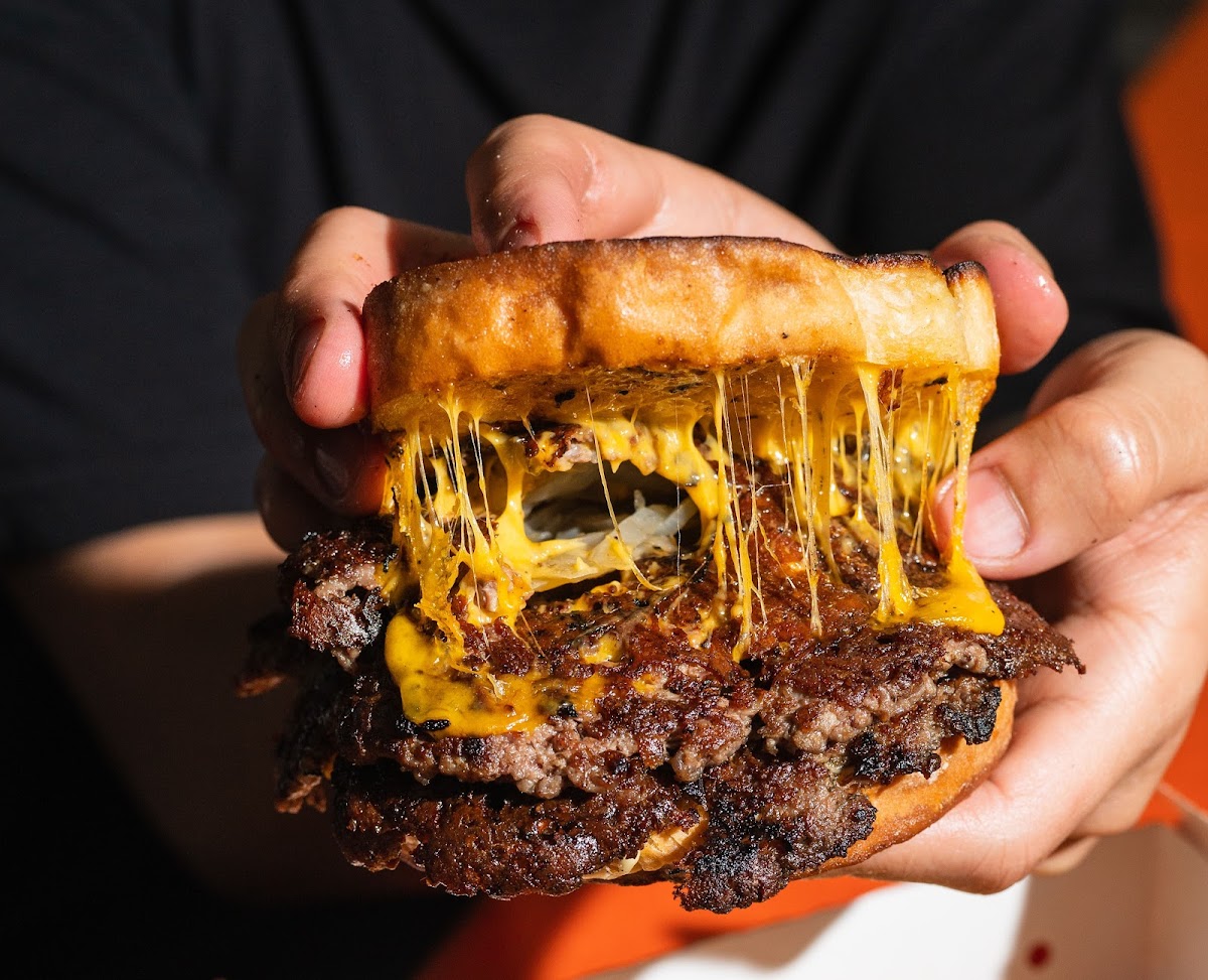 Delirium Smashed Burgers Photos 2