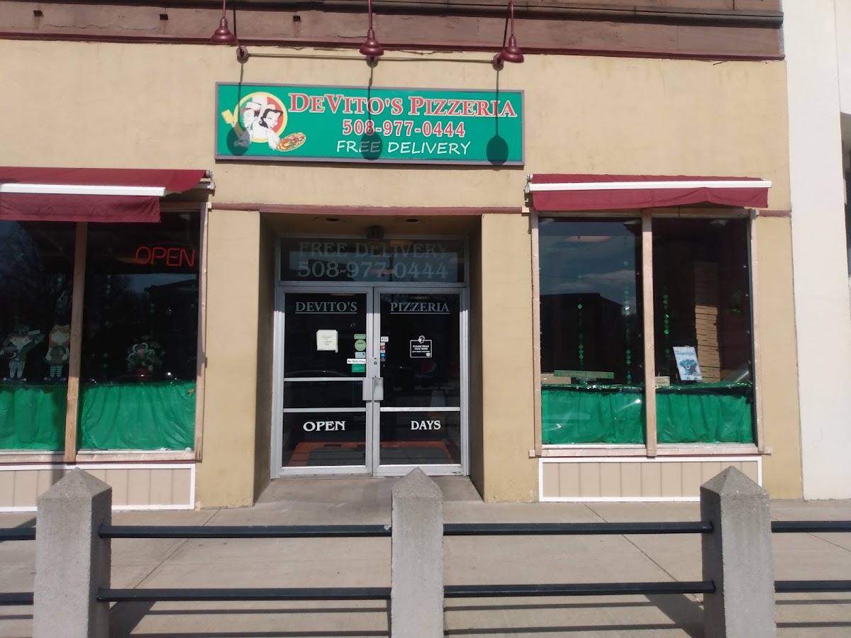 Devito’S Pizzeria
