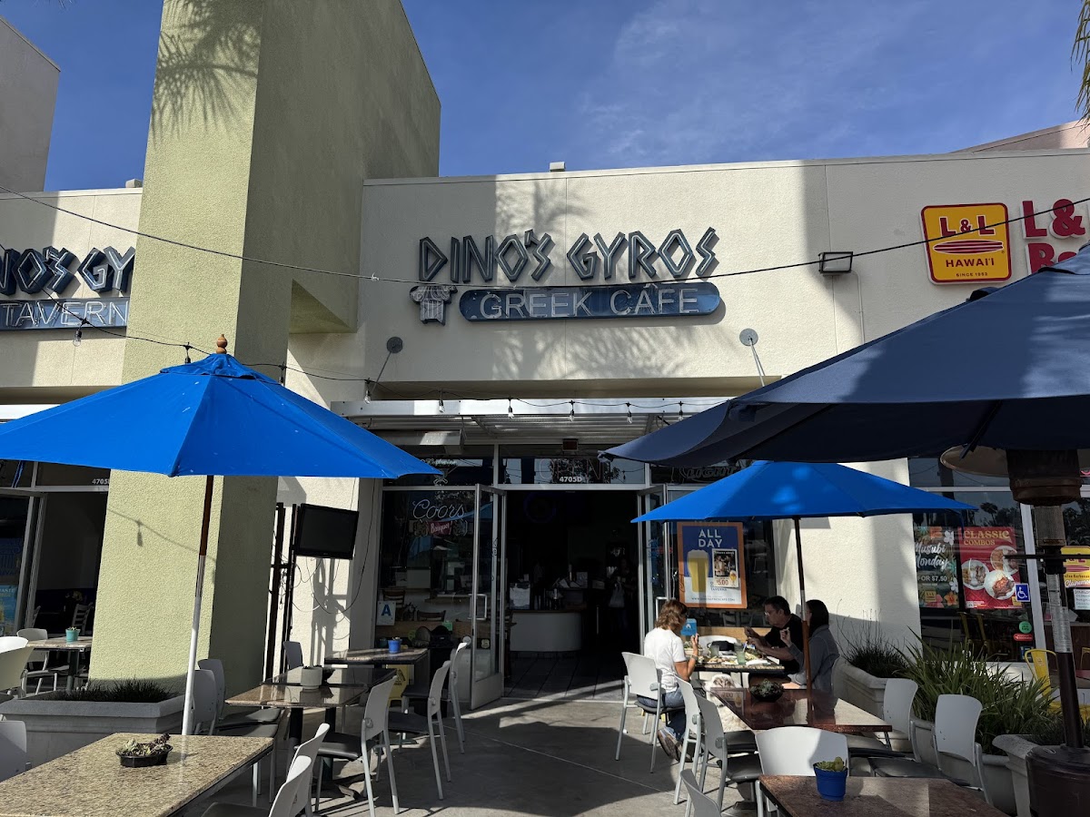 Dino's Gyros Greek Cafe And Taverna