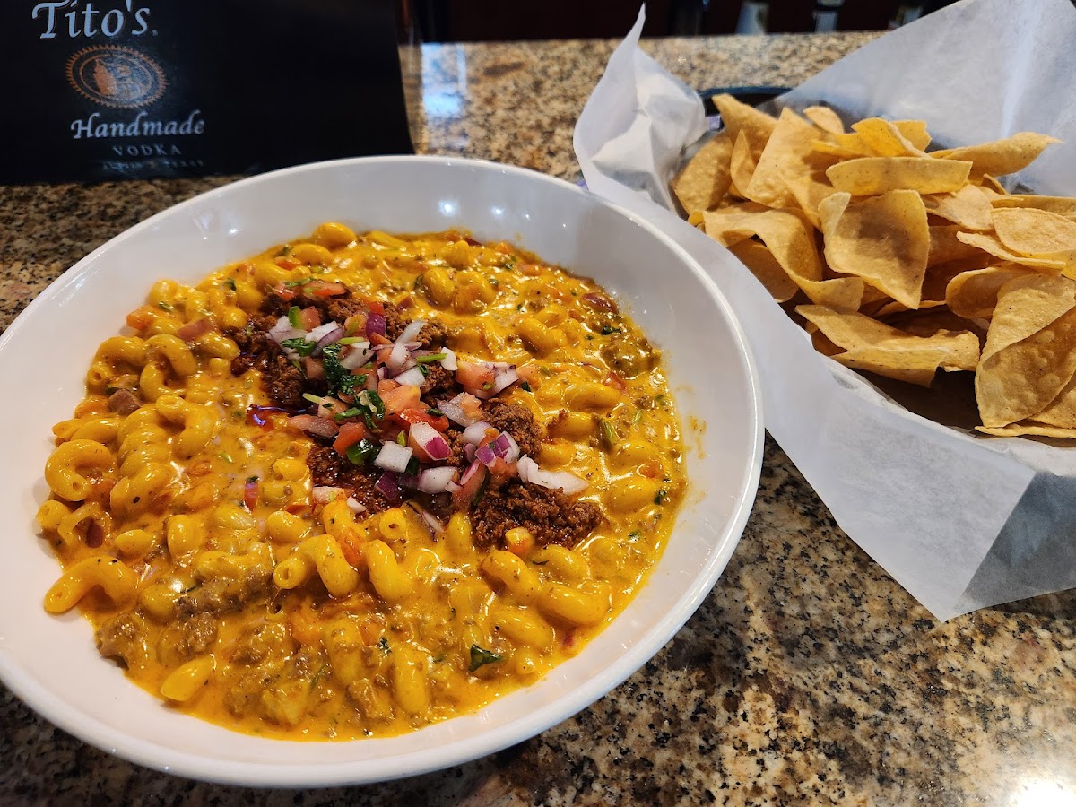 District Bar And Grill Photos 2