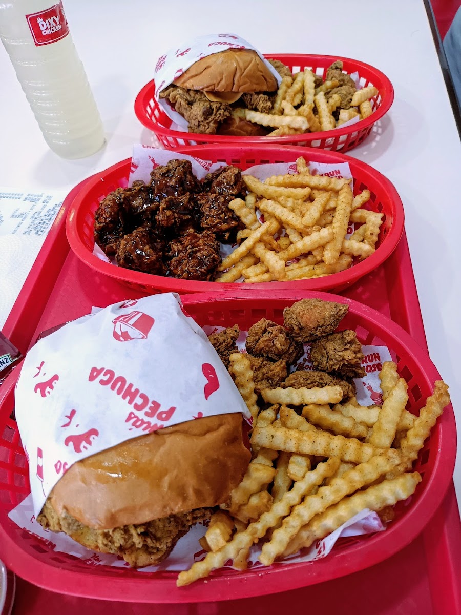Dixy Chicken Barrancos Photos 2