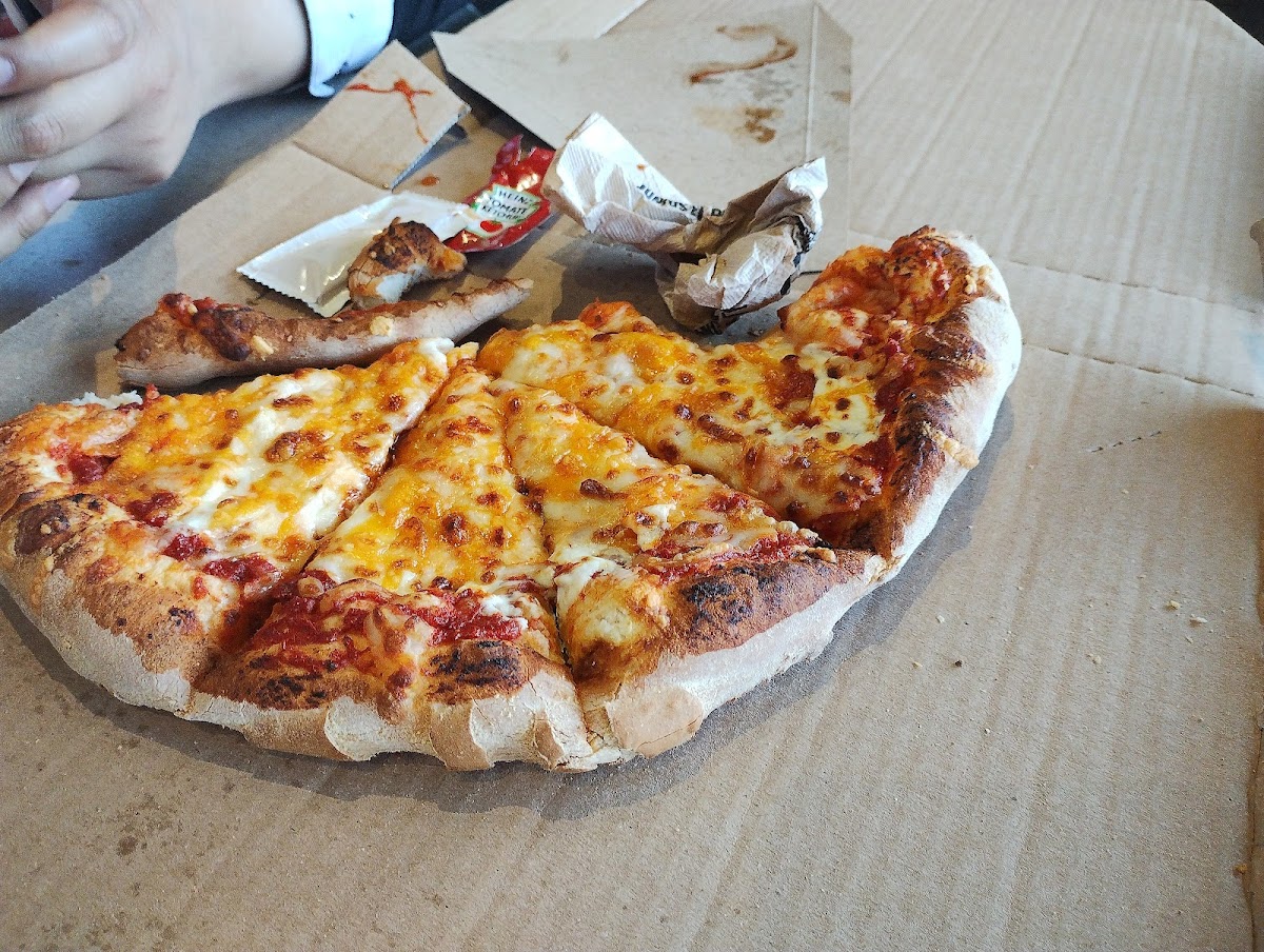 Domino's Aragón Photos 2