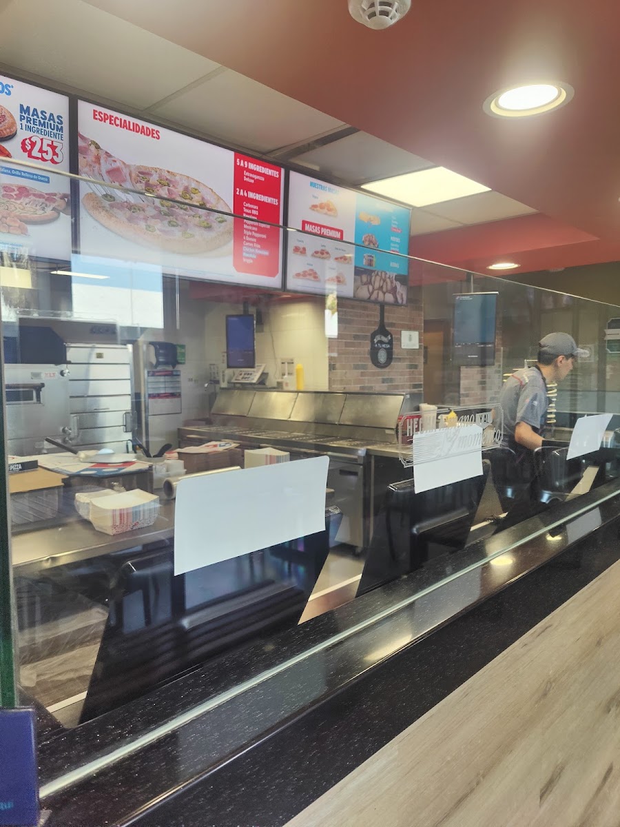 Domino's Pizza Plaza Exhibimex Photos 2