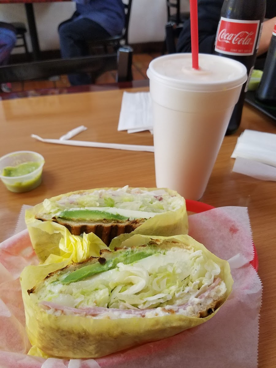 Don Carlitos Restaurant Photos 9