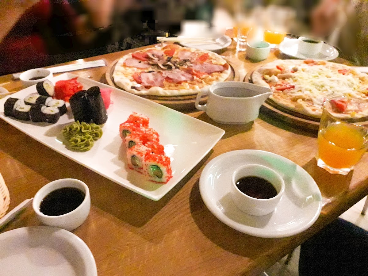 Don Yapon Pizzeria Photos 9