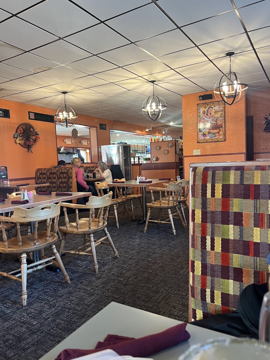 Dos Banderas Restaurant