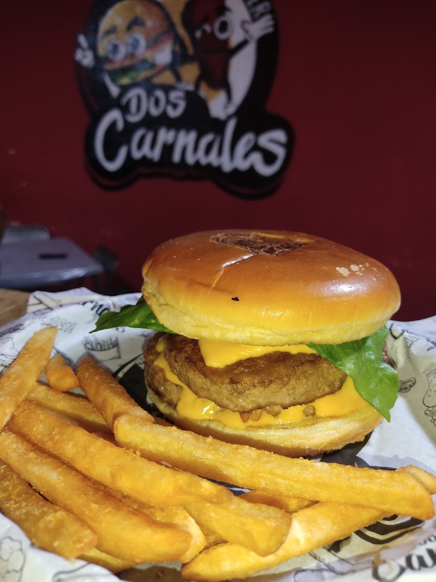 Dos Carnales Wings & Burguers Photos 2