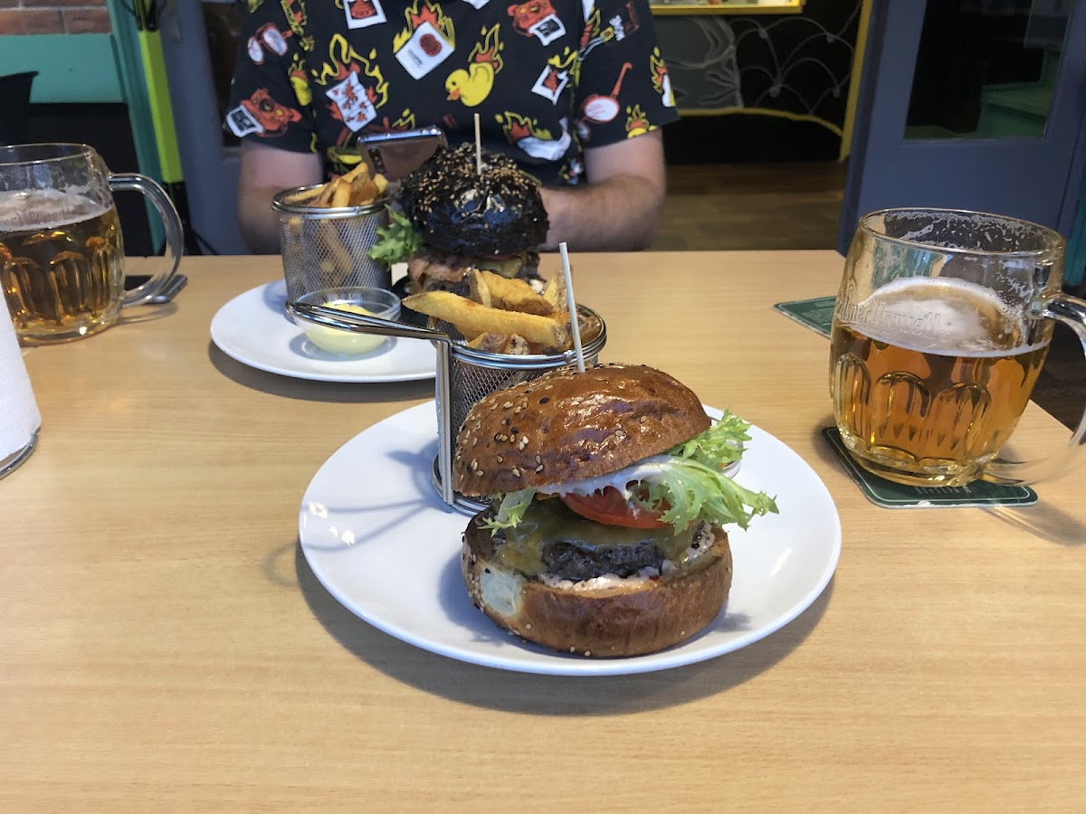 Dosýta Burger & Beer Photos 9