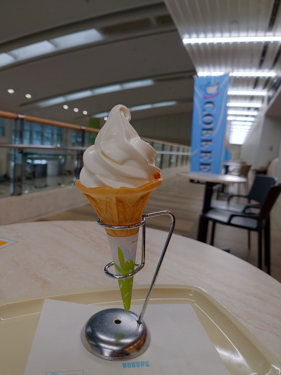 Doutor Coffee Naha Airport Photos 9