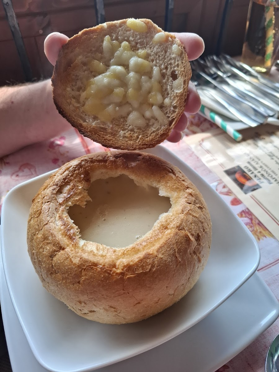 Dréher Söröző Pesaro Pizzéria És Étterem Photos 2
