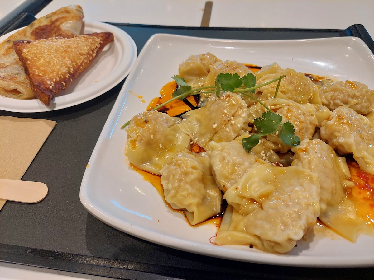 Dumpling Chef Emporium Photos 9
