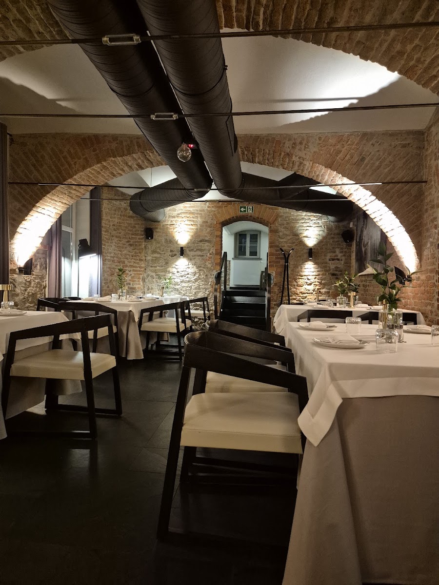 Dworek New Restaurant Photos 2