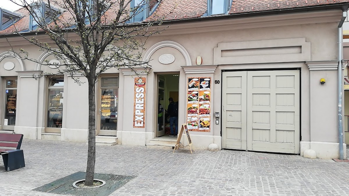 Dz Street-Food