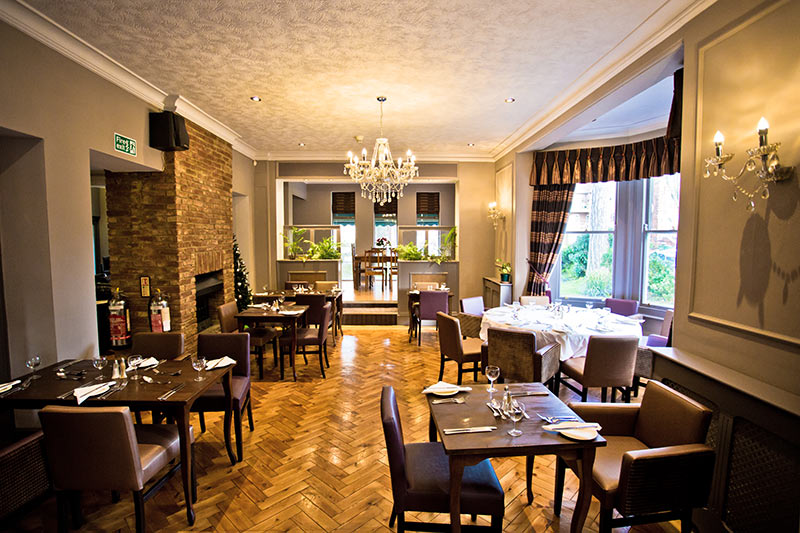 Earls Restaurant Photos 2