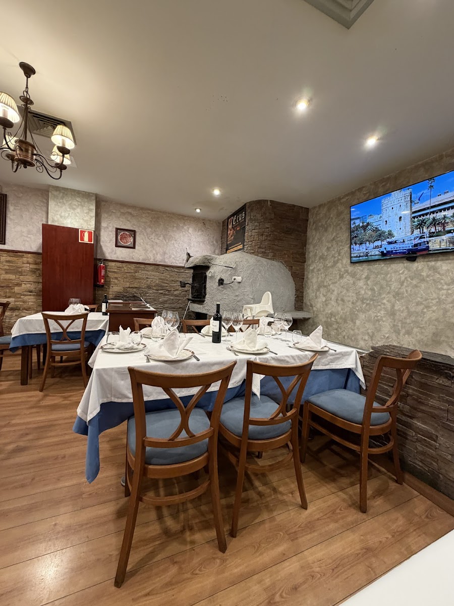 Ecus Restaurante Asador Photos 2