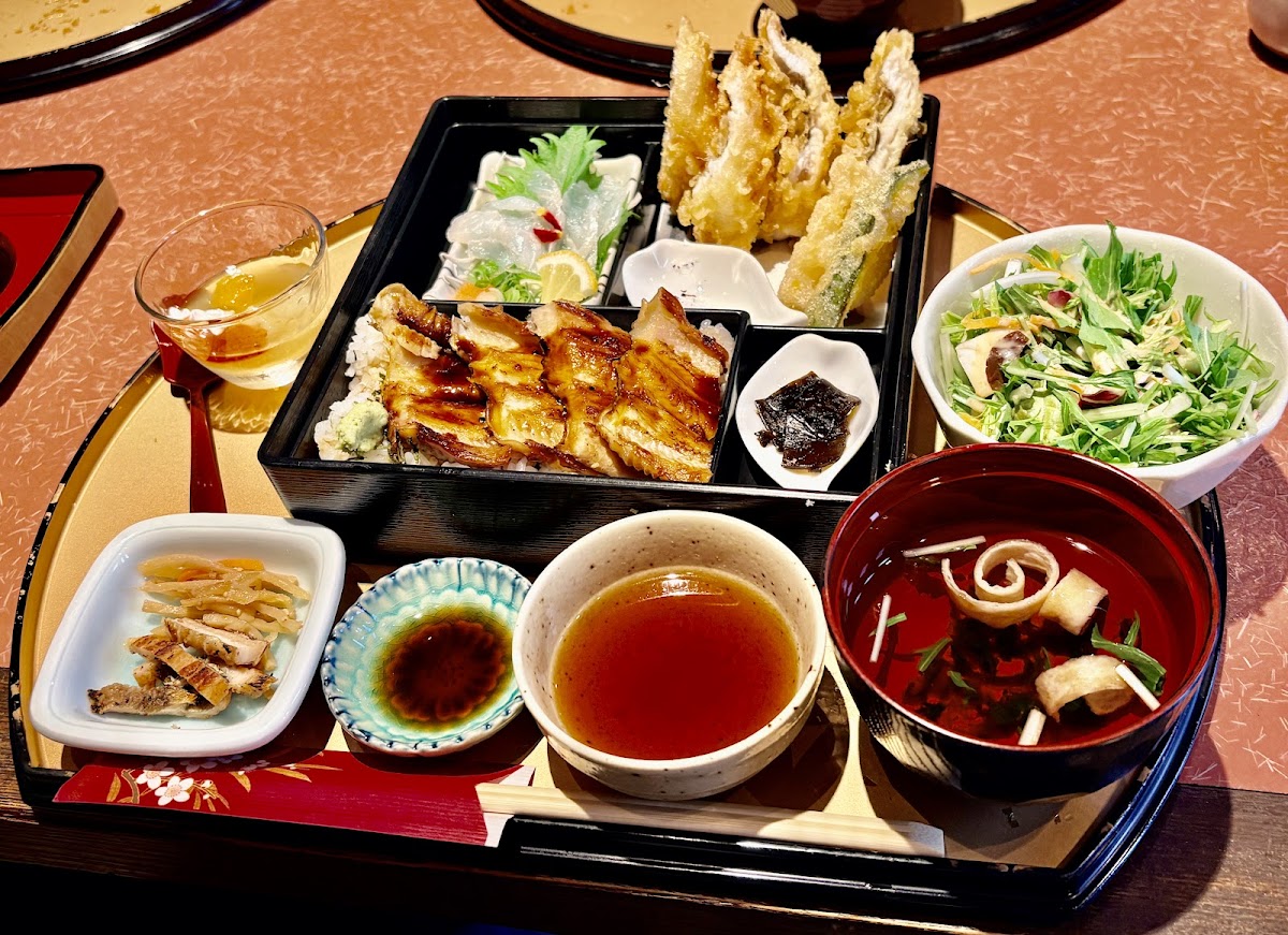 Eel Restaurant Hiiragi Photos 2