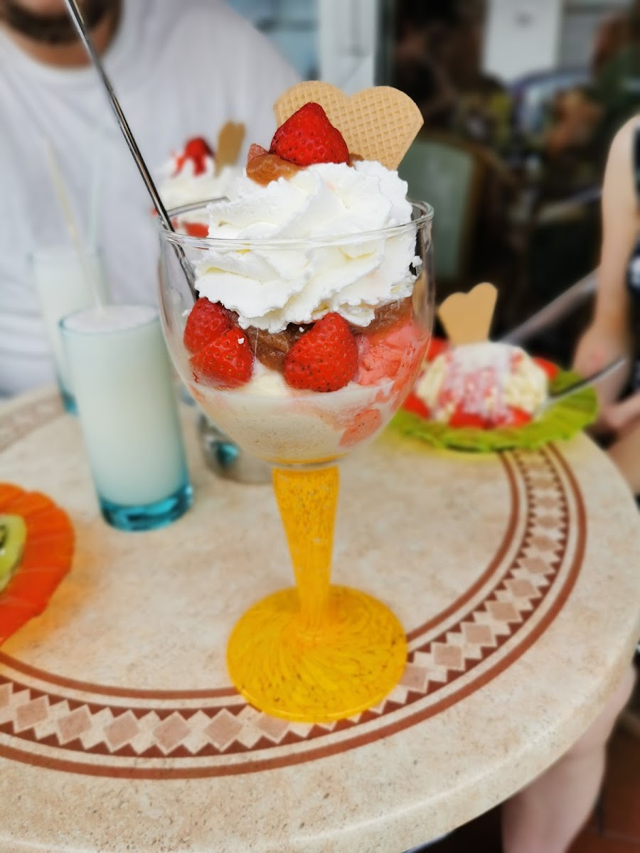 Eiscafé La Veneziana Photos 9