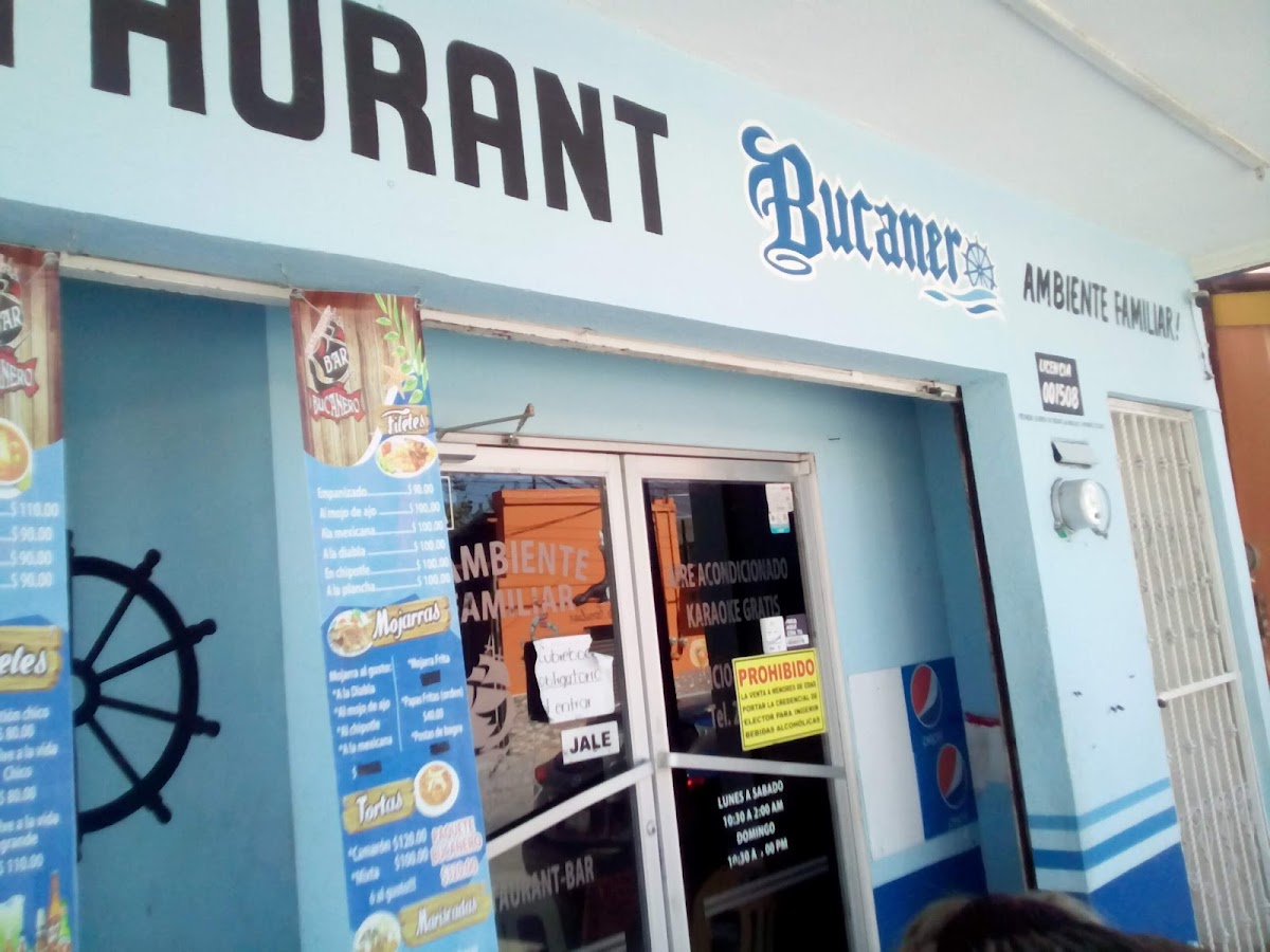 El Bucanero