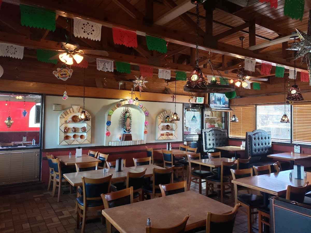 El Cazador Méxican Grill
