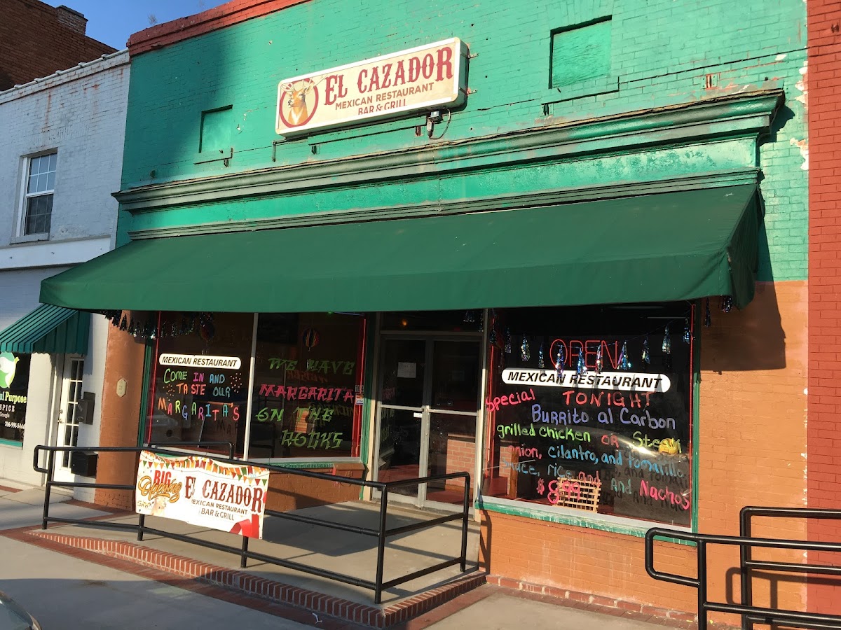 El Cazador Mexican Restaurant And Bar