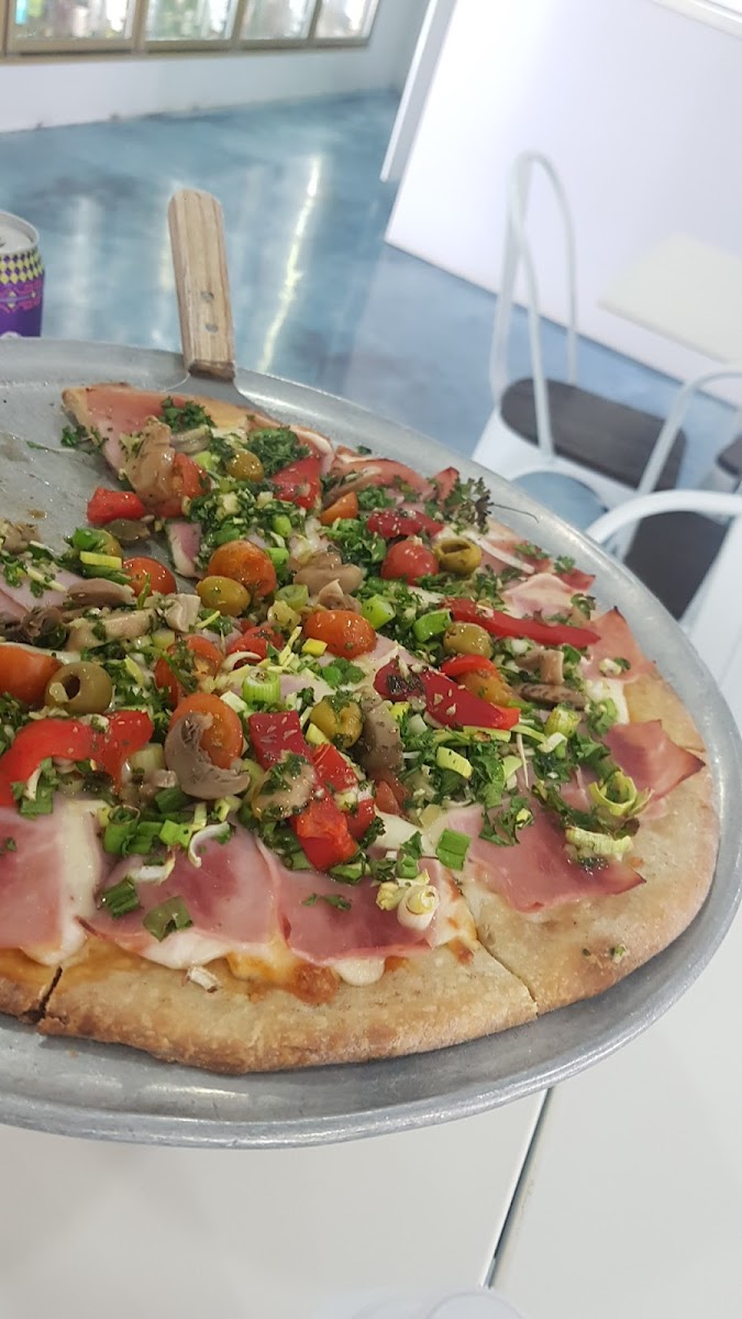 El Conde Pizza Photos 9