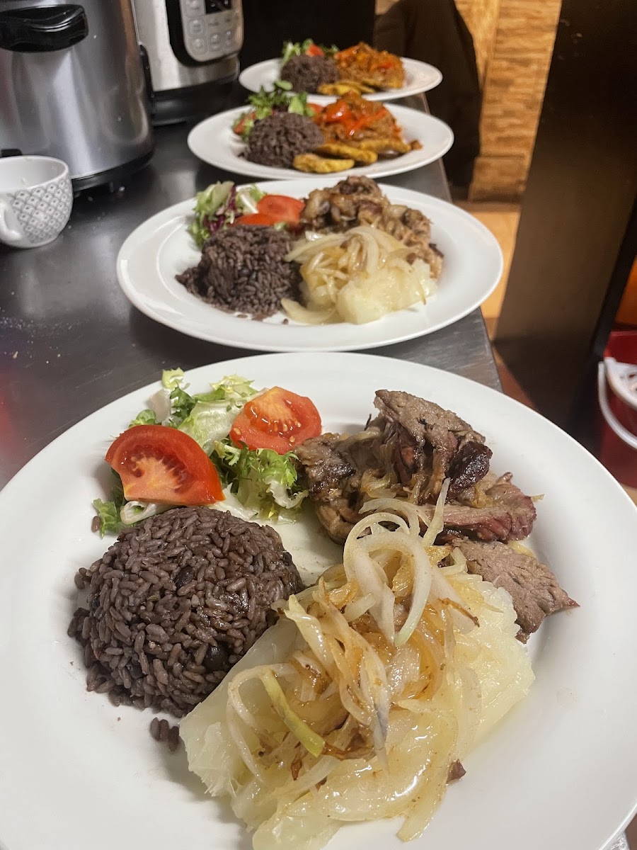 El Cubanito Photos 2