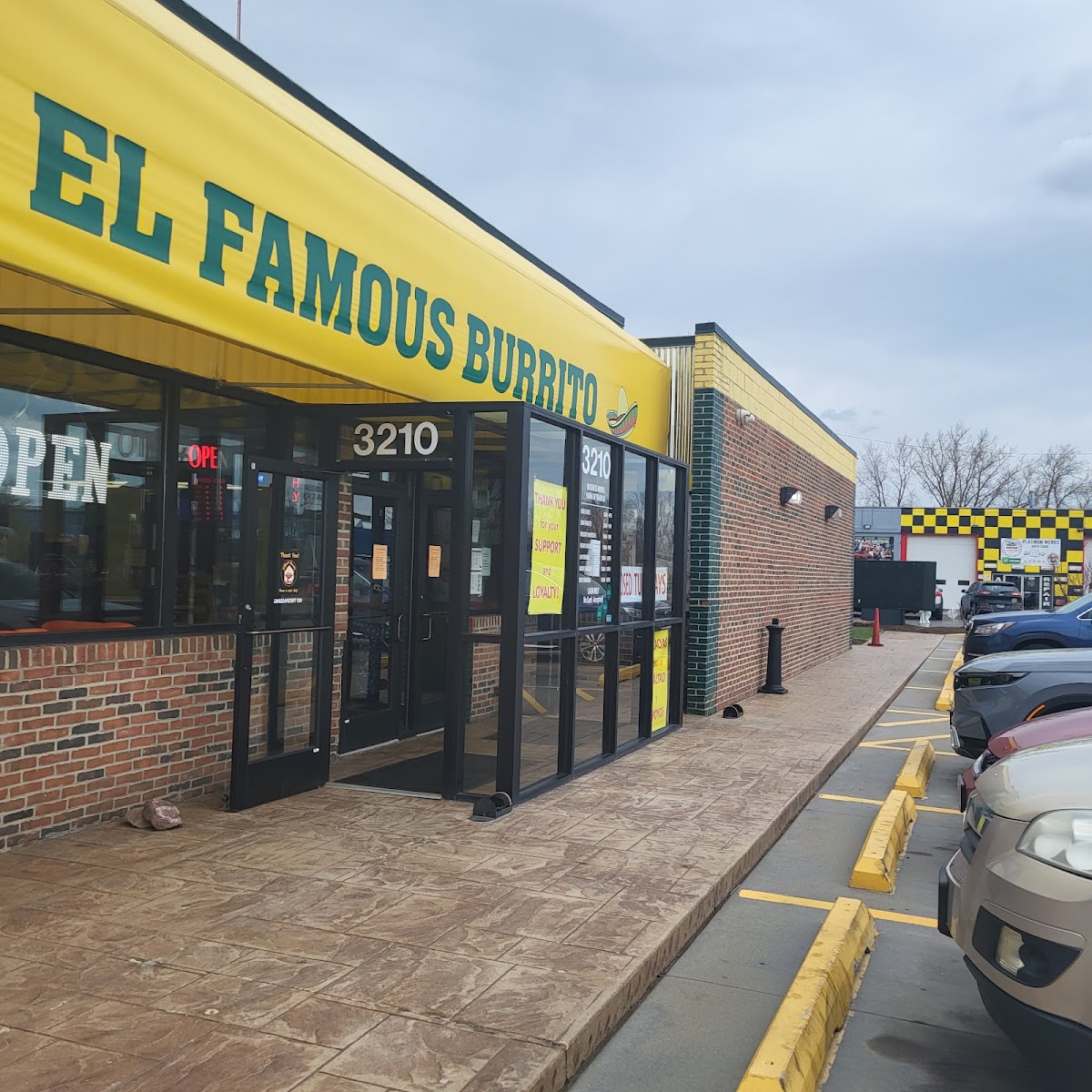 El Famous Burrito