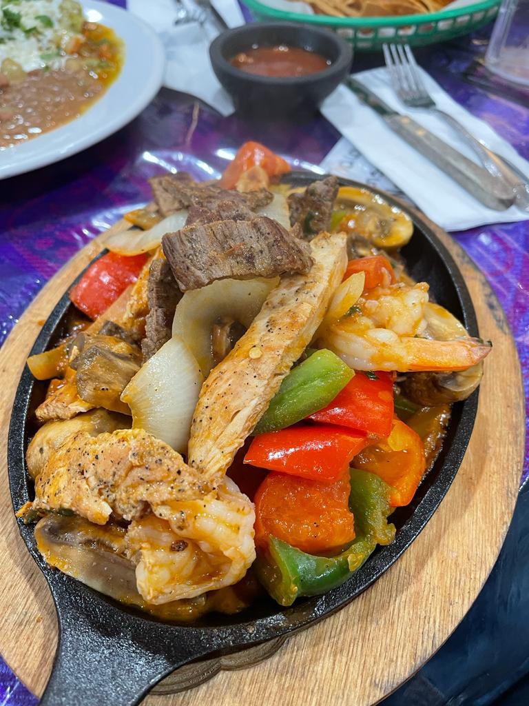 El Mariachi Restaurant Photos 2