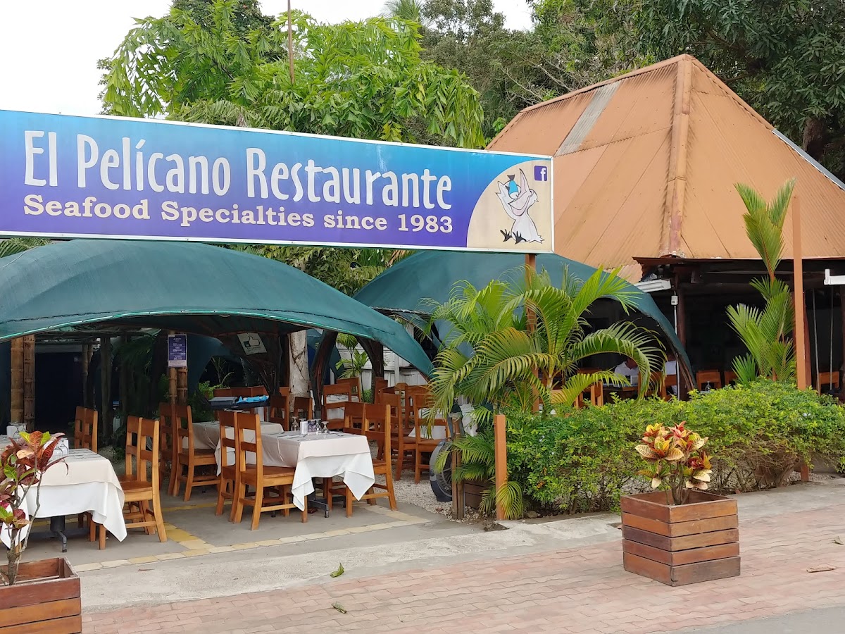 El Pelicano Restaurant