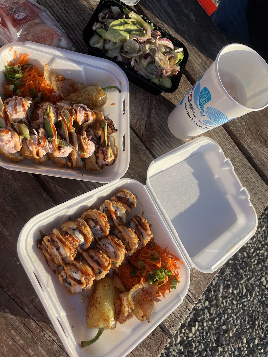 El Viejon Mariscos & Sushi
