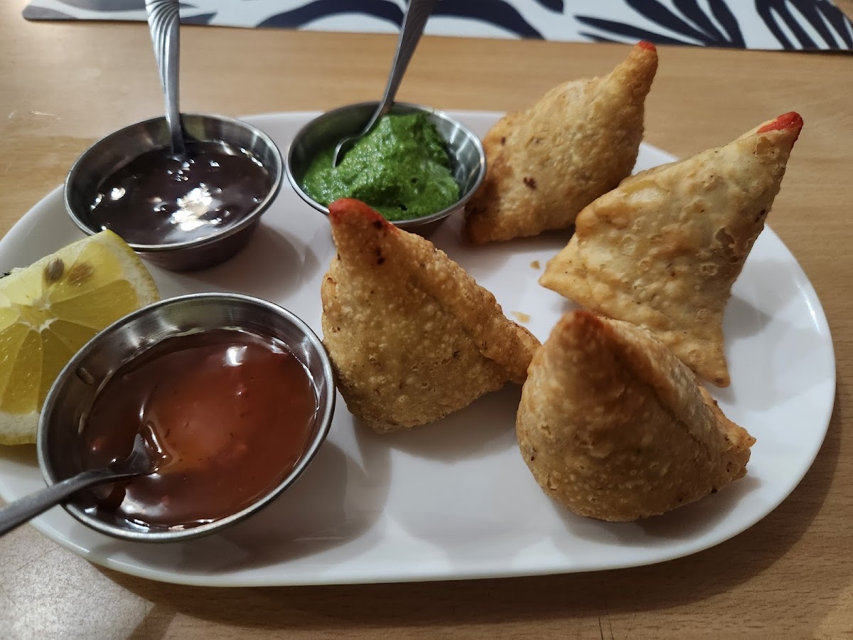 Elaichi Restaurant & Take-Away Photos 2