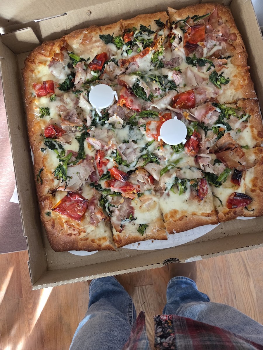 Enzo's Pizza Kitchen Photos 9