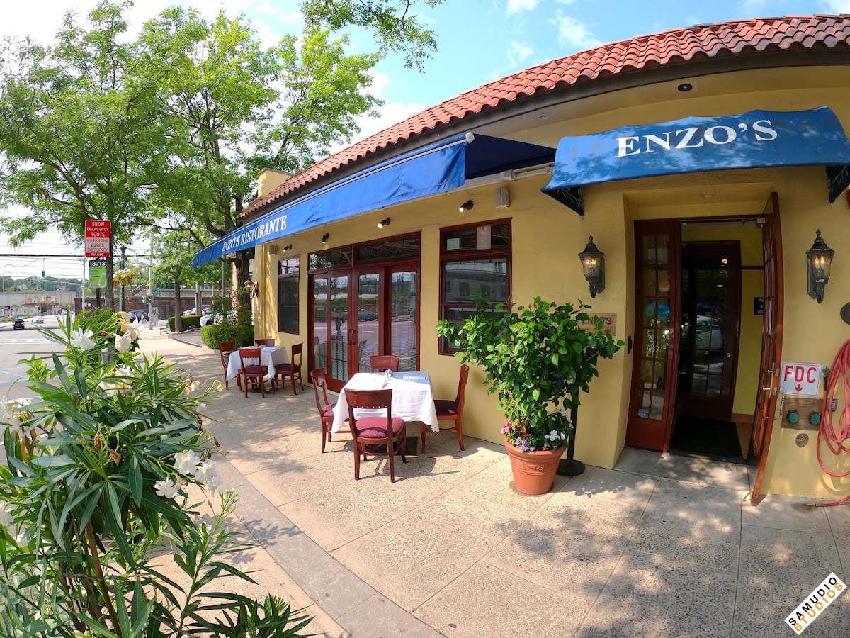Enzo’S Restaurant