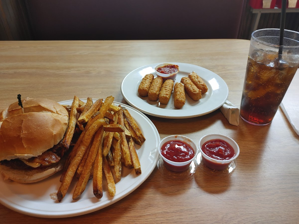 Famous Pizza Of Boiling Springs Photos 9