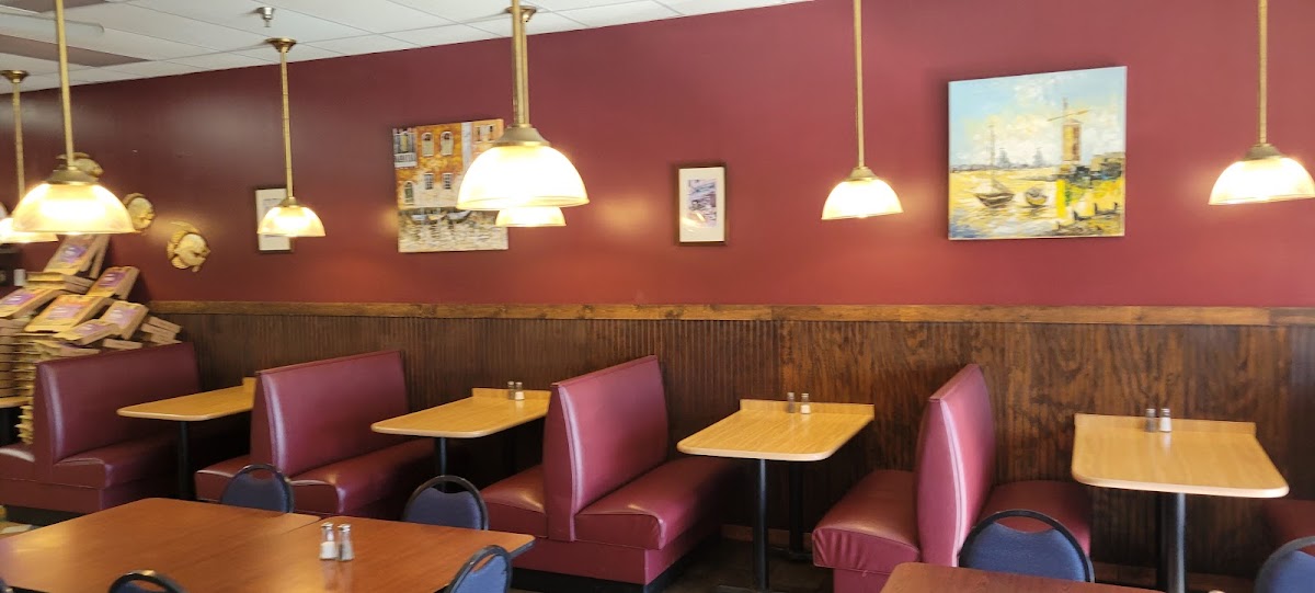 Famous Pizza Of Boiling Springs Photos 2