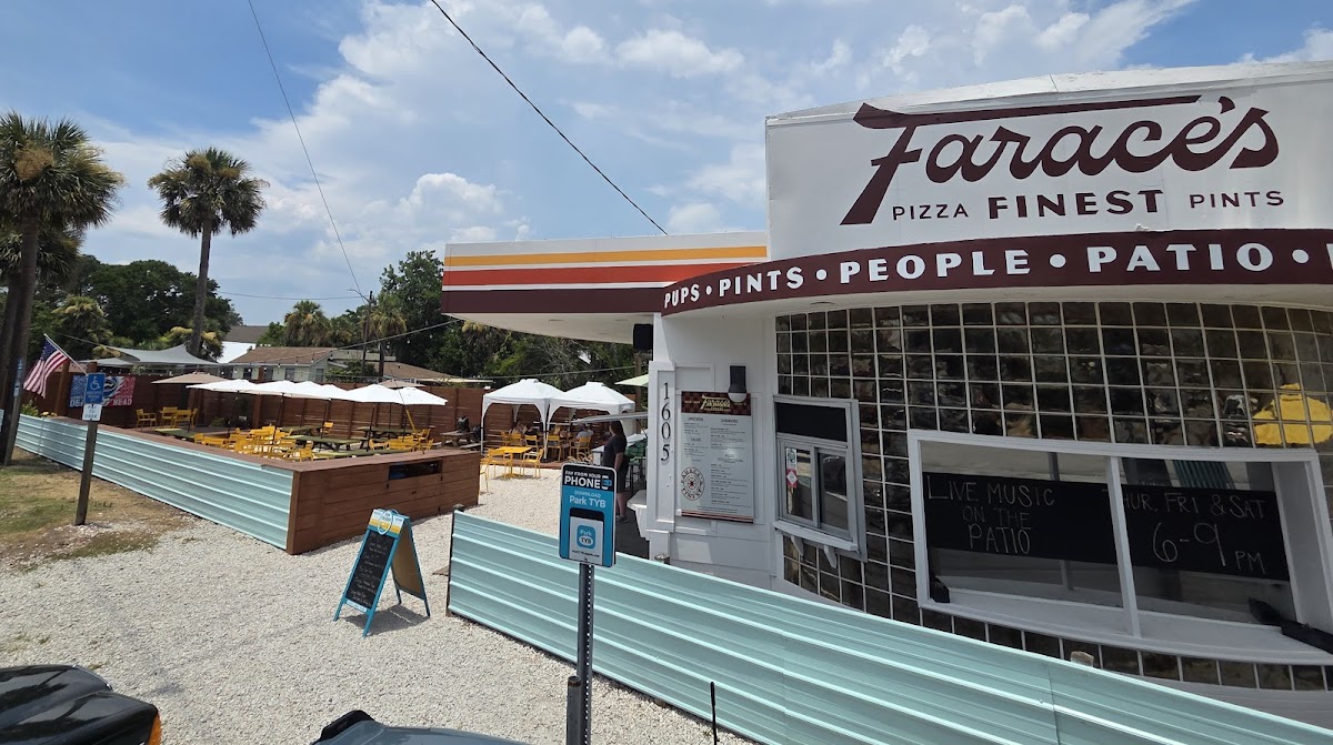 Farace's Finest Pizza & Pints