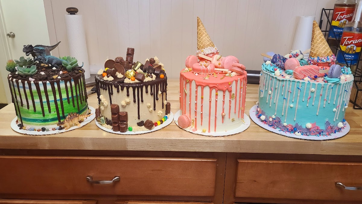 Farmhouse Kitchen & Bakery Photos 2