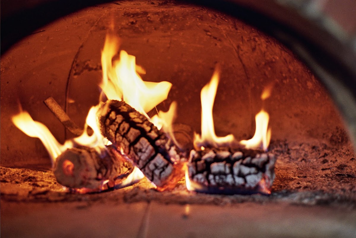 Ffwrnes Pizza Photos 9