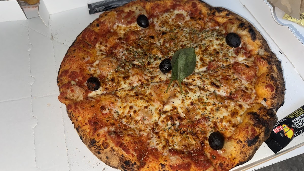Fiama Pizza Photos 2