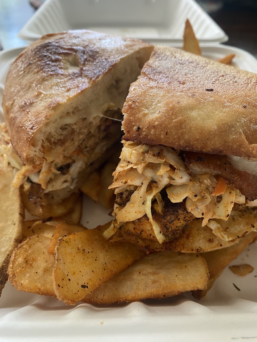 Fish Bellies Food Truck Photos 9